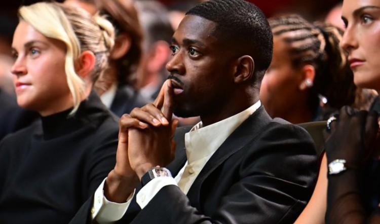 ku, 锋完成了多, 这家体育用