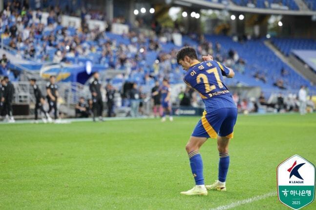 om, 无法确定谁 om, 无法确定谁